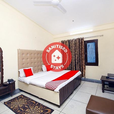 Oyo 8670 Hotel Usha Palace Mussoorie Ngoại thất bức ảnh