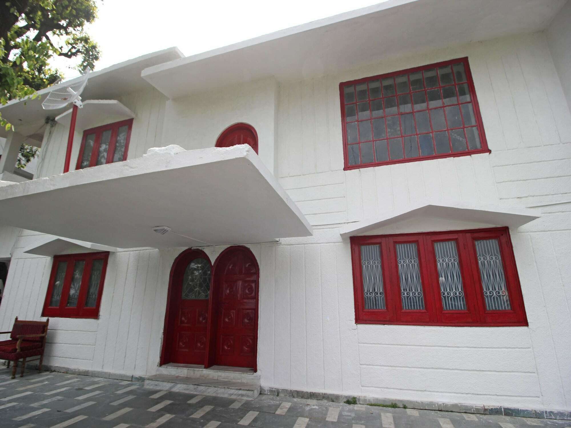 Oyo 8670 Hotel Usha Palace Mussoorie Ngoại thất bức ảnh
